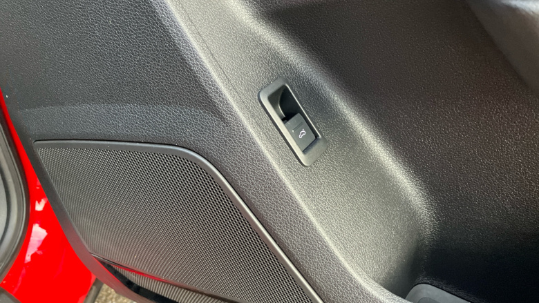 Audi Q3 35 TFSI S Line 5dr S Tronic Petrol Estate